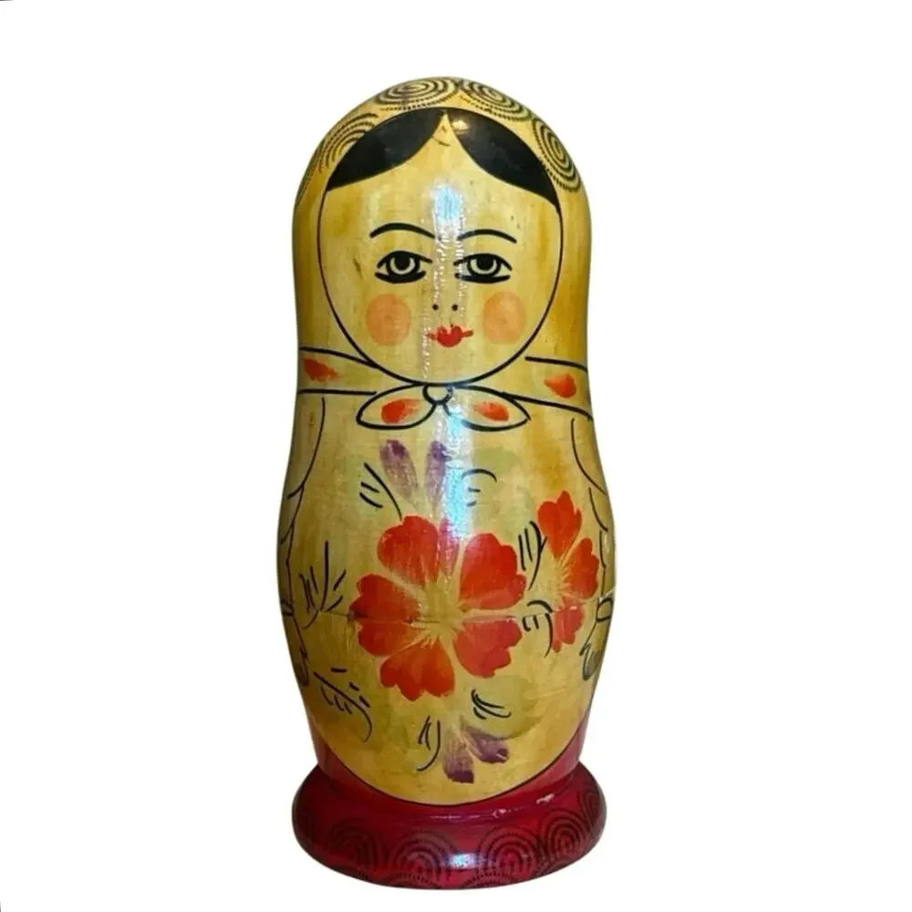 USSR Matryoshka • 5‑Piece Floral Nesting Doll • Vintage